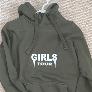 💞GIRLS TOUR HOODIE💞